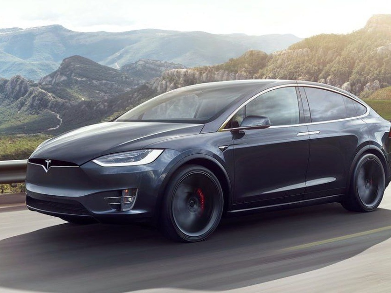 Kyiv Auto Trade | Tesla знімає з виробництва Model S та Model X: ера роботів Optimus.